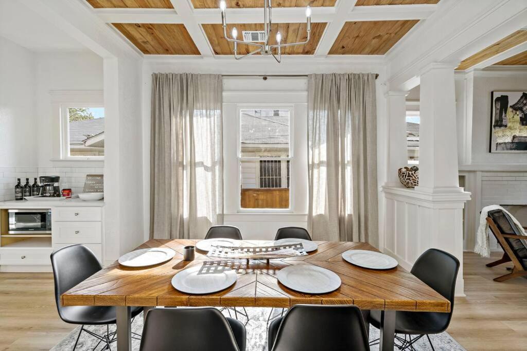 Urban Elegance Retreat Villa San Antonio Dış mekan fotoğraf