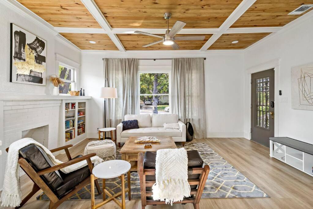 Urban Elegance Retreat Villa San Antonio Dış mekan fotoğraf